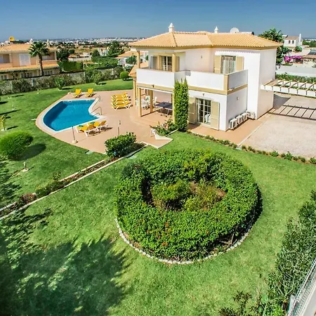 Vila Vega